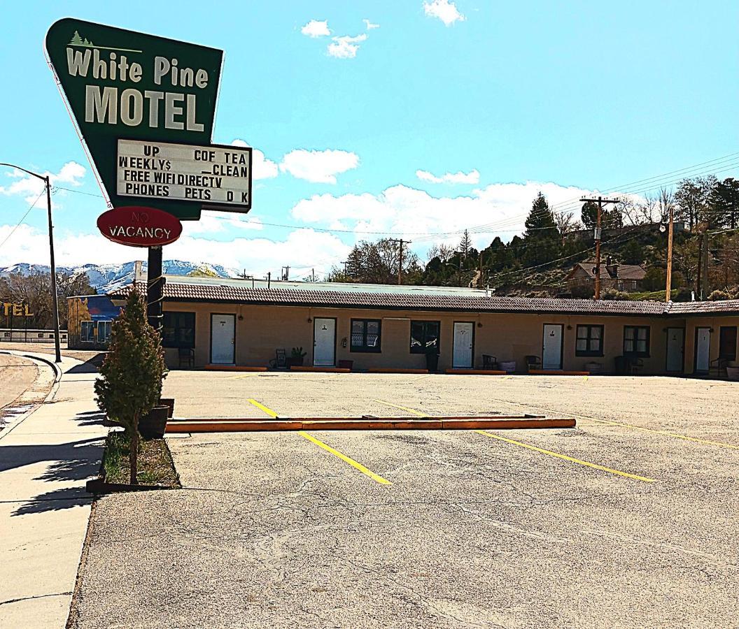 White Pine Motel Ely Eksteriør bilde